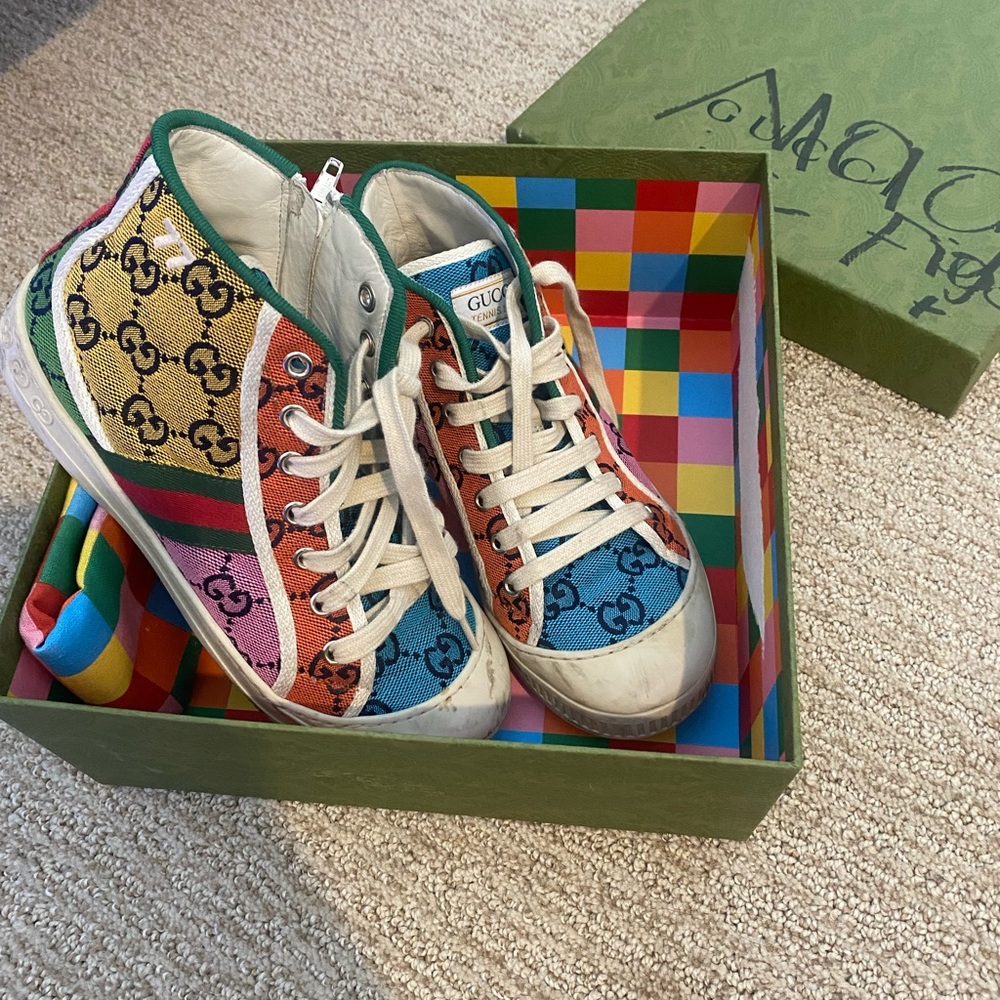 Little girls GUCCI shoes